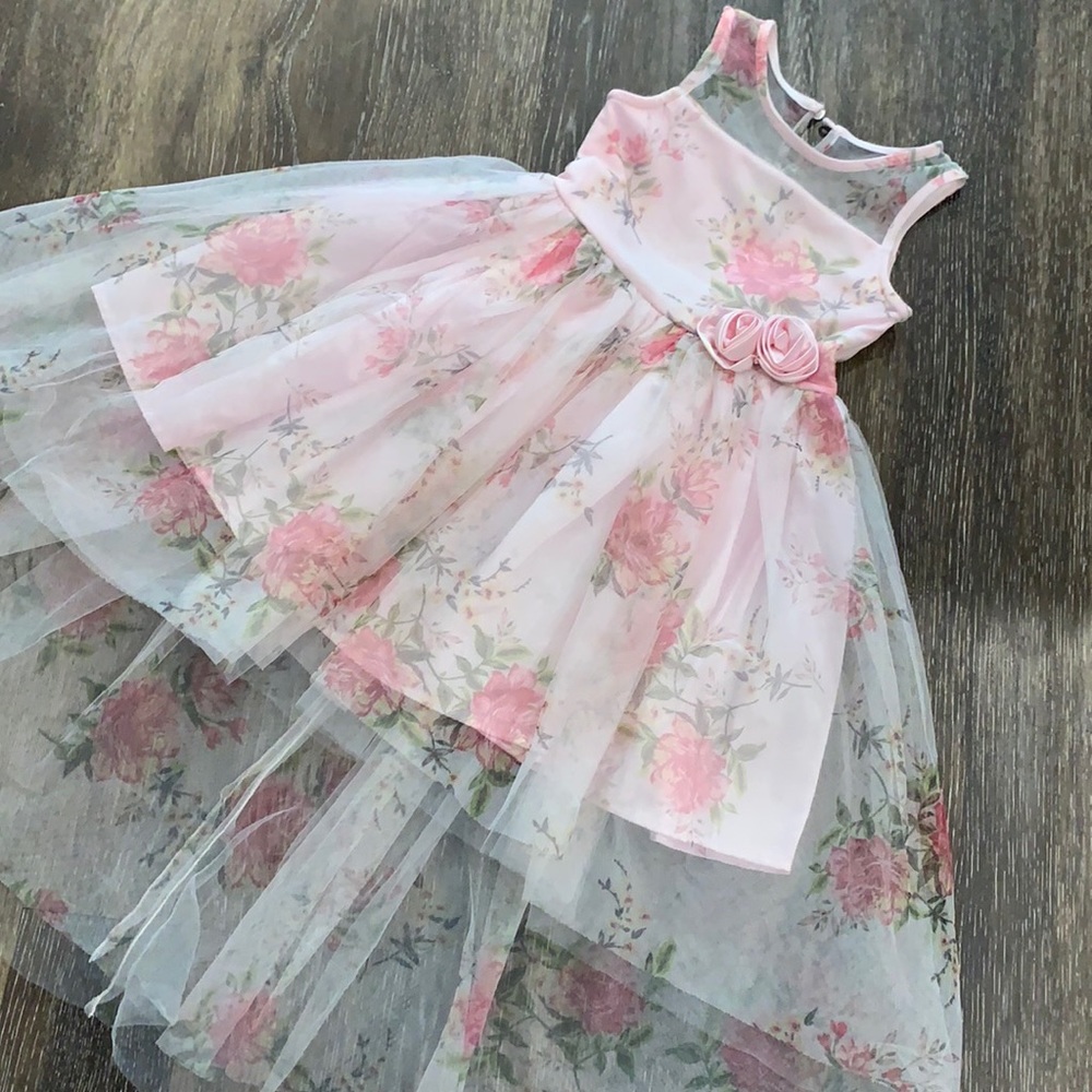 Little girls formal dress